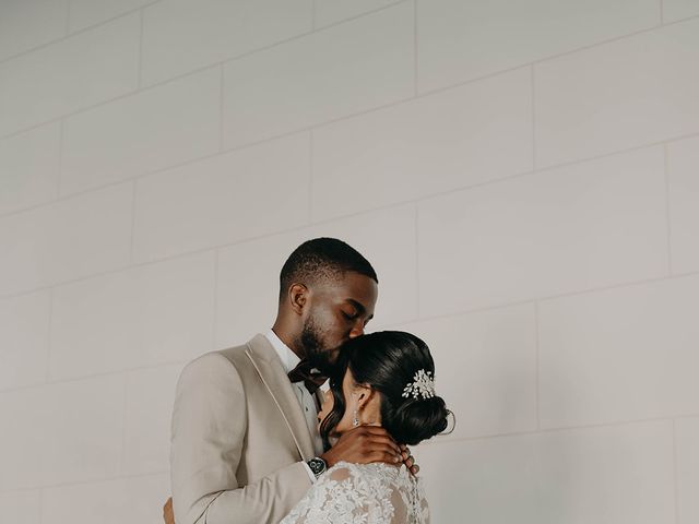 Le mariage de Aaron et Shélina à Metz, Moselle 72