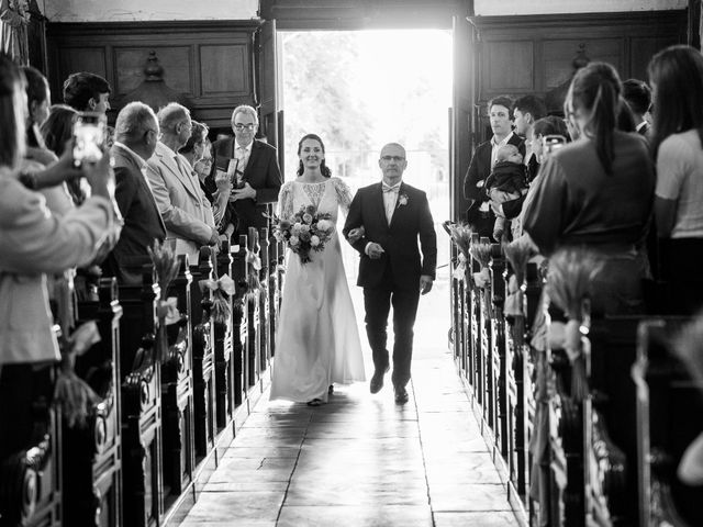 Le mariage de Clément et Chloé à Sainte-Marguerite-d&apos;Elle, Calvados 43