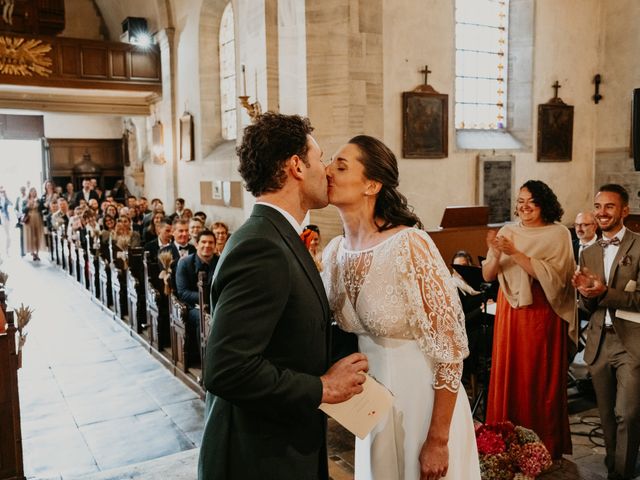 Le mariage de Clément et Chloé à Sainte-Marguerite-d&apos;Elle, Calvados 51