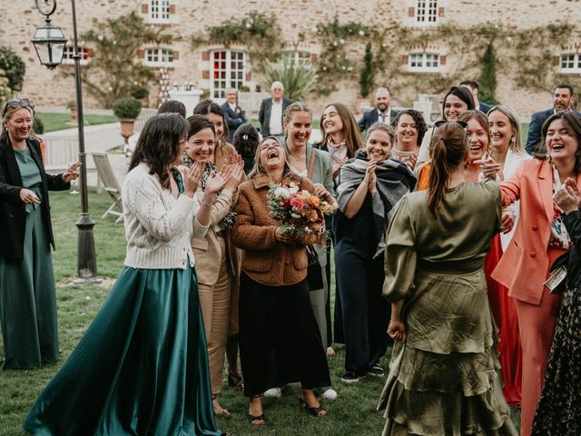 Le mariage de Clément et Chloé à Sainte-Marguerite-d&apos;Elle, Calvados 82