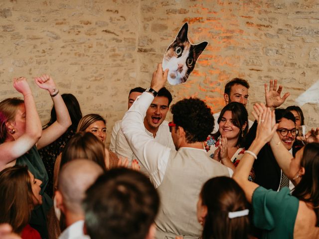 Le mariage de Clément et Chloé à Sainte-Marguerite-d&apos;Elle, Calvados 97