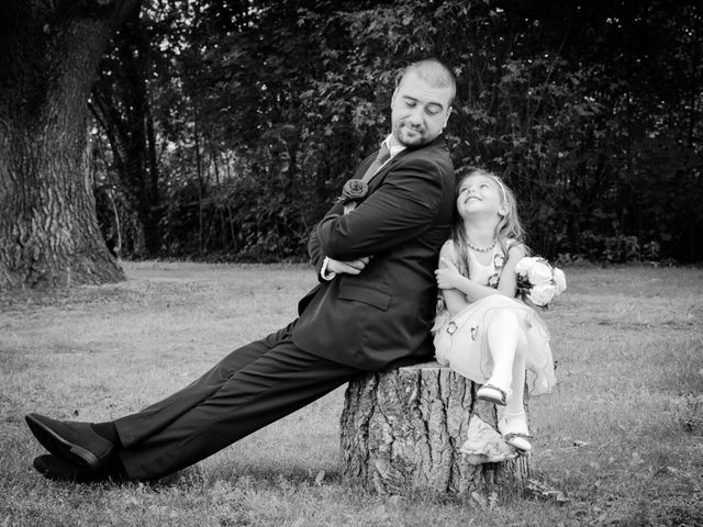 Le mariage de Brice et Saby à Varennes-Jarcy, Essonne 95