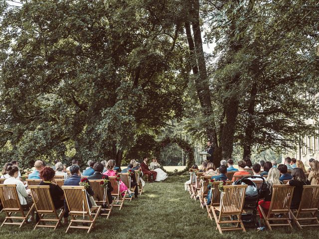 Le mariage de Sylvain et Marine à Chalagnac, Dordogne 14