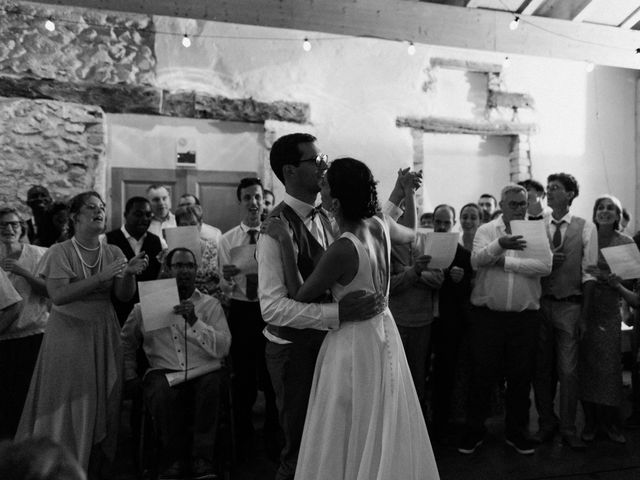 Le mariage de Bertrand et Claire Marie à Saint-Péray, Ardèche 35