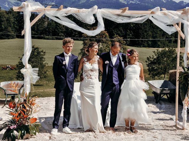 Le mariage de Damien et Mélanie à Arenthon, Haute-Savoie 15