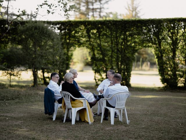 Le mariage de Antoine et Juliette à Durtal, Maine et Loire 30