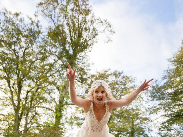 Le mariage de Yann et Laurie à Ploudalmézeau, Finistère 38