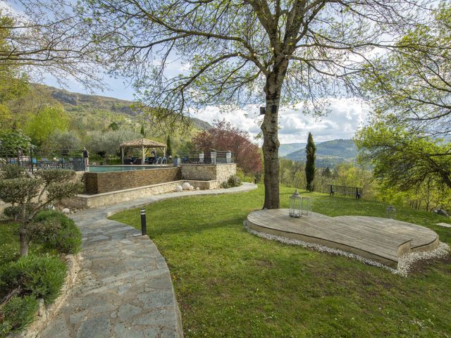 Le mariage de Jérôme et Elisabeth à Sisteron, Alpes-de-Haute-Provence 1