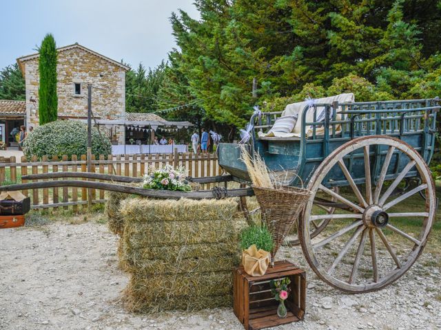 Le mariage de Florent et Virginie à Aubenas, Ardèche 25