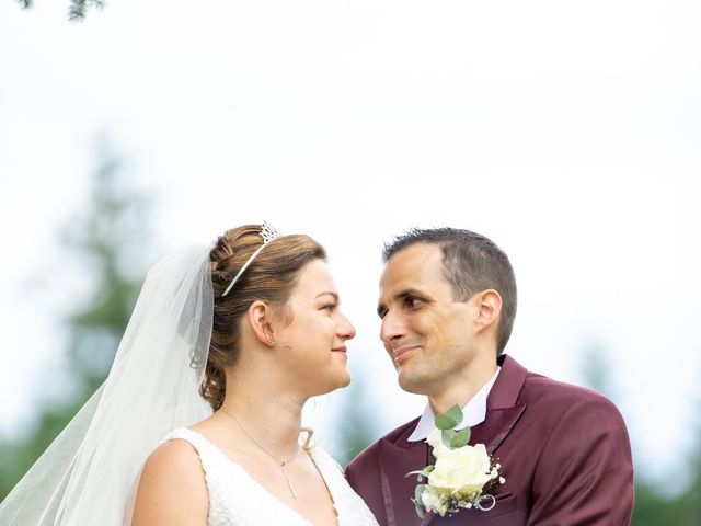 Le mariage de Anthony et Prudence à Saint-Martinien, Allier 11