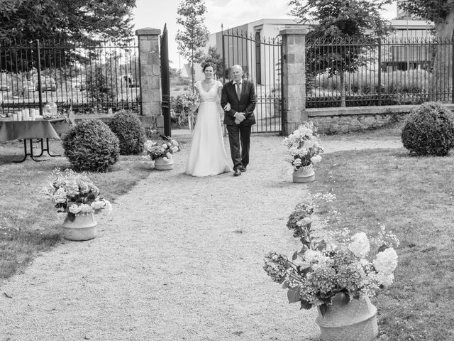 Le mariage de Jérémy et Charlotte à Lesneven, Finistère 45