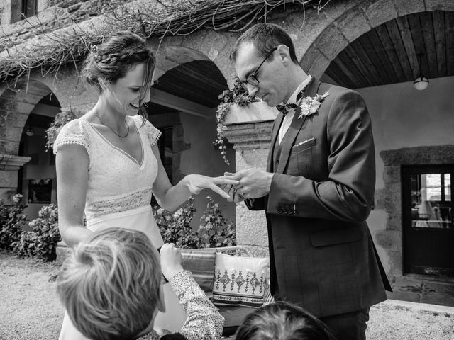 Le mariage de Jérémy et Charlotte à Lesneven, Finistère 58