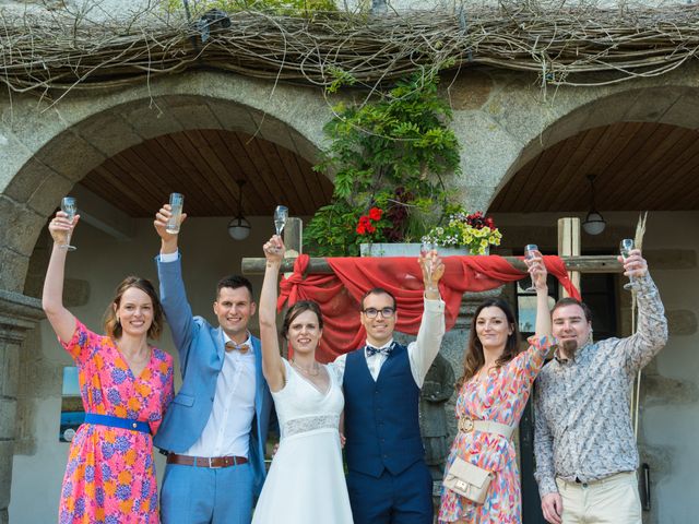 Le mariage de Jérémy et Charlotte à Lesneven, Finistère 76