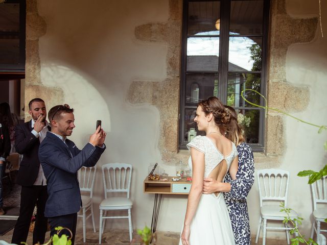 Le mariage de Jérémy et Charlotte à Lesneven, Finistère 89
