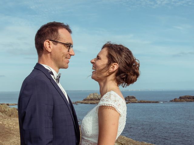 Le mariage de Jérémy et Charlotte à Lesneven, Finistère 97