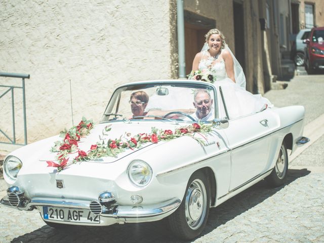 Le mariage de Jérémy et Cindy à Saint-Romain-en-Jarez, Loire 12