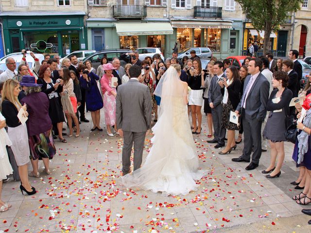 Le mariage de Nicolas et Elise à Bordeaux, Gironde 24