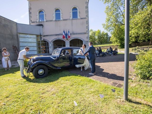 Le mariage de Corinne et Damien à Saint-Varent, Deux-Sèvres 18