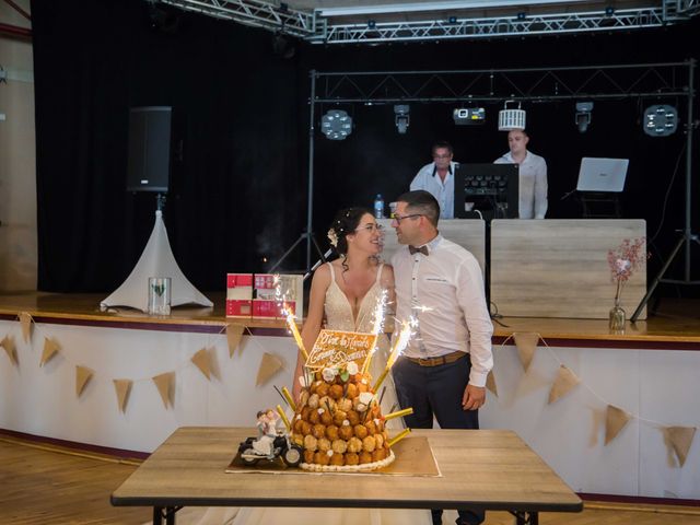 Le mariage de Corinne et Damien à Saint-Varent, Deux-Sèvres 46