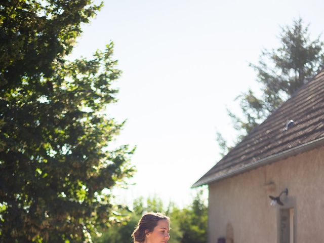 Le mariage de William et Clémence à Montaigu-le-Blin, Allier 29