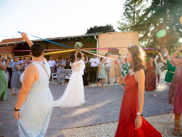 Le mariage de William et Clémence à Montaigu-le-Blin, Allier 39