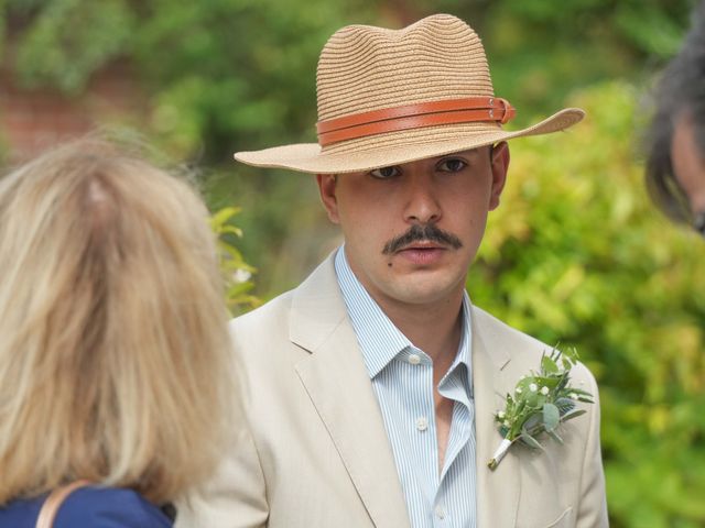 Le mariage de Philip et Marie à Rouville, Oise 16
