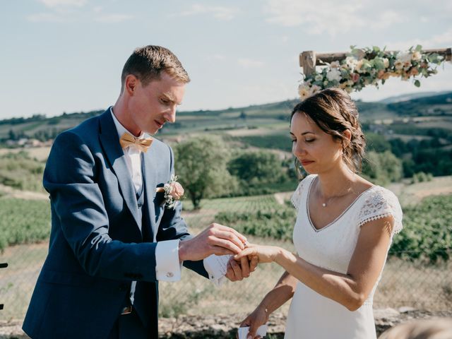 Le mariage de Florian et Emilie à Denicé, Rhône 48