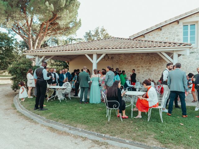 Le mariage de Florian et Annie à Rions, Gironde 45