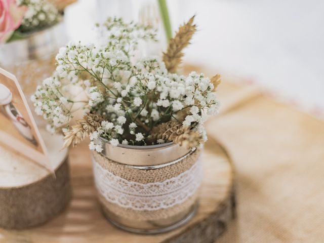 Le mariage de Alexandre et Tiffany à Montmort Lucy, Marne 33