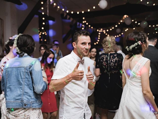 Le mariage de Alexandre et Tiffany à Montmort Lucy, Marne 36
