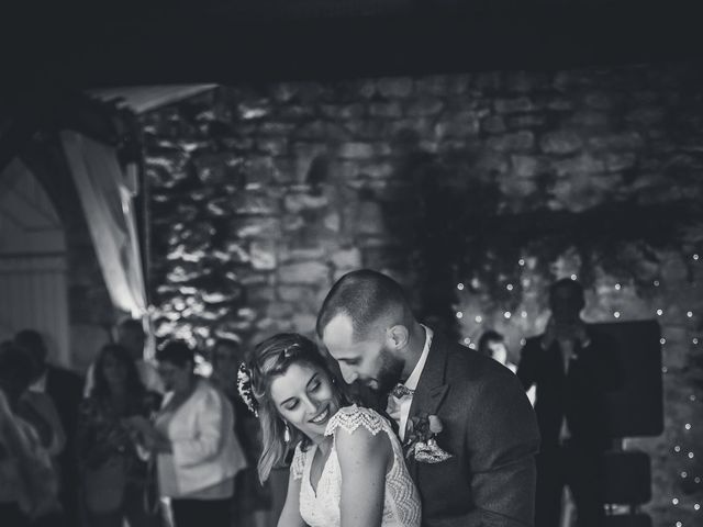 Le mariage de Alix et Justine à Marennes, Charente Maritime 23