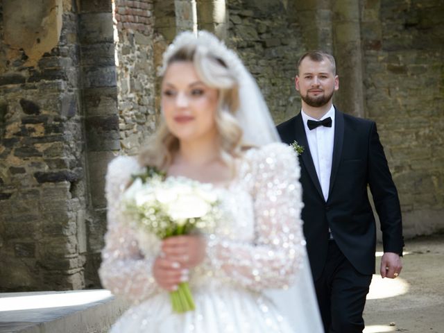 Le mariage de Evgeny et Alena à Bruxelles, Bruxelles - Capitale 13