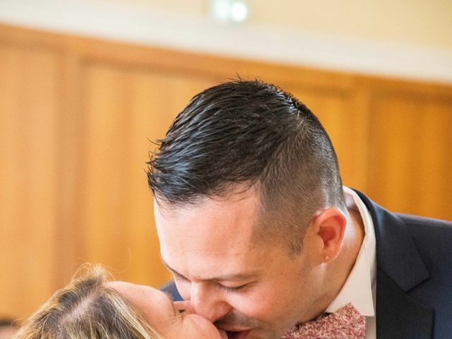 Le mariage de Tony et Julie à Pommeuse, Seine-et-Marne 13