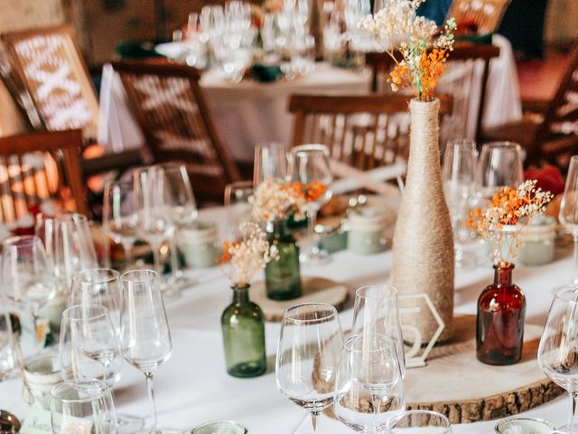 Le mariage de Antoine et Elise à Rochefort-sur-Loire, Maine et Loire 33