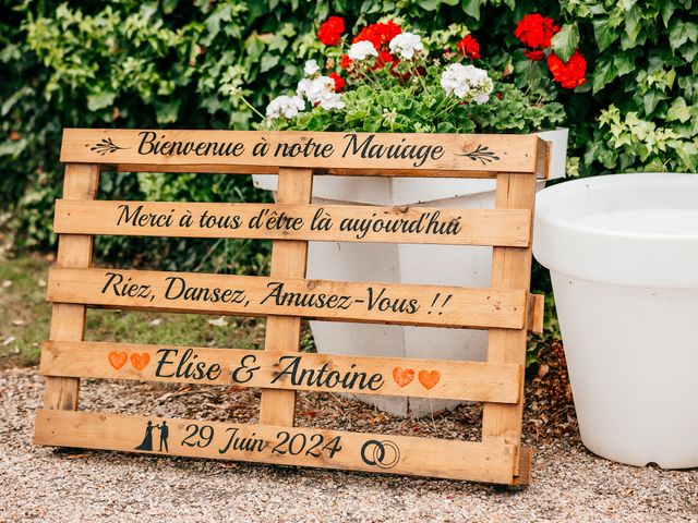 Le mariage de Antoine et Elise à Rochefort-sur-Loire, Maine et Loire 43