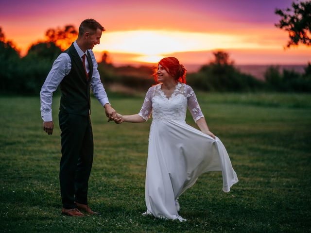 Le mariage de Antoine et Elise à Rochefort-sur-Loire, Maine et Loire 128