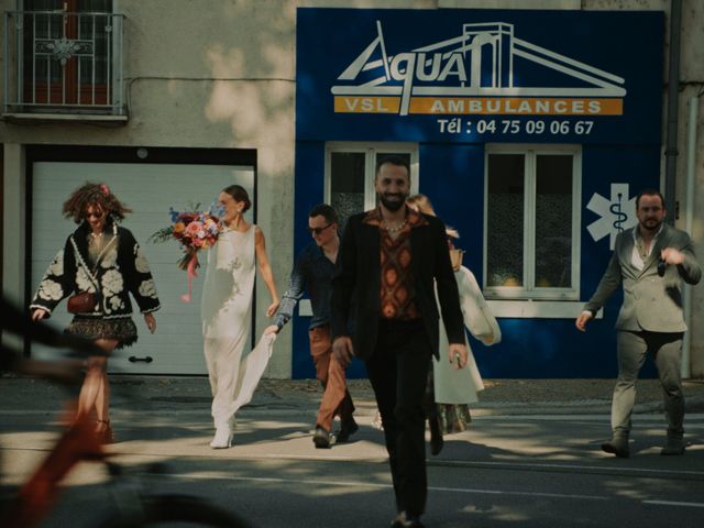 Le mariage de Fabien et Emilie à Saint-Thomas-en-Royans, Drôme 14