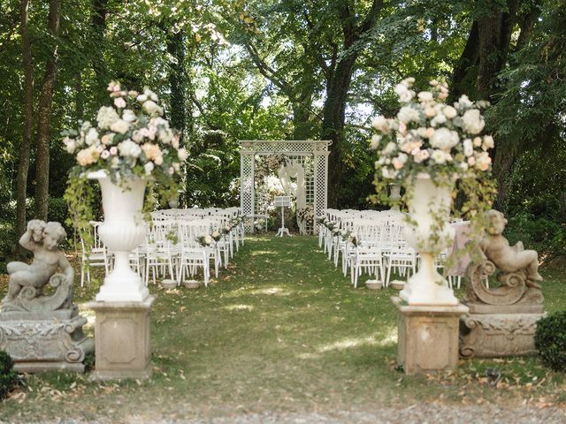Le mariage de Philippe et Chaimaa à Lemps, Ardèche 25