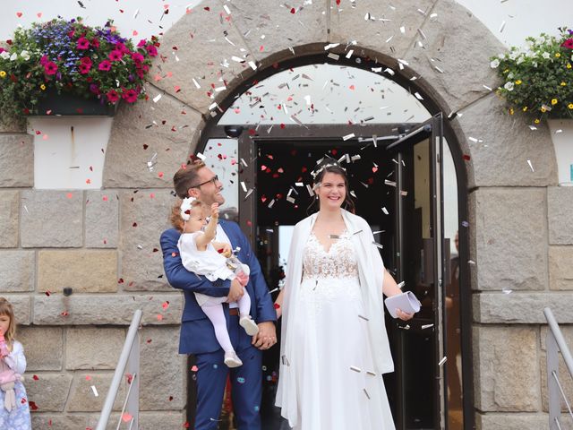 Le mariage de Alexandre et Sophie à Santec, Finistère 19