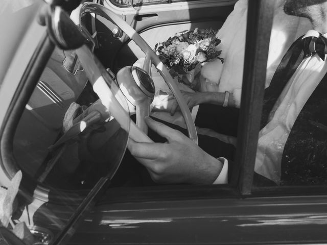 Le mariage de Julien et Elodie à Carignan-de-Bordeaux, Gironde 20