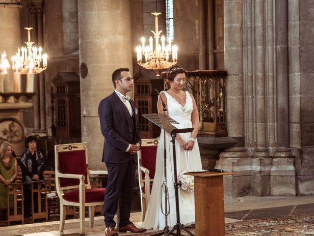 Le mariage de Jonathan et Adriane à Moulins, Allier 30