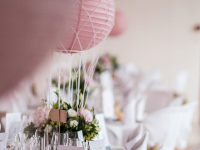 Le mariage de Jonathan et Adriane à Moulins, Allier 47