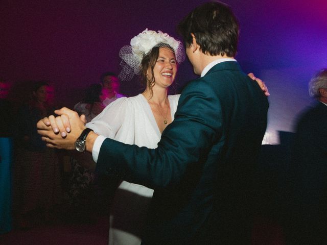 Le mariage de Vianney et Astrid à Lamotte-du-Rhône, Vaucluse 69