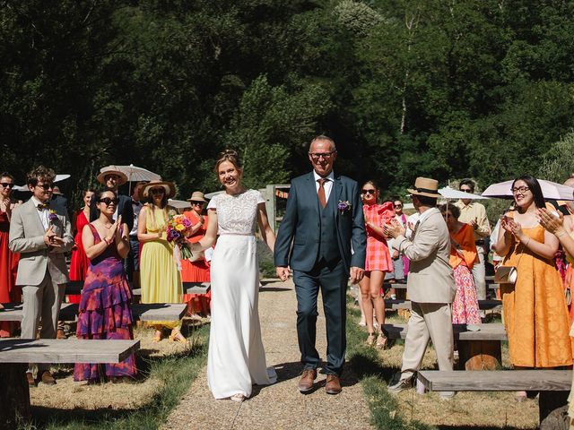 Le mariage de Vincent et Camille à Nyons, Drôme 29