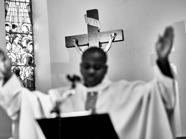 Le mariage de Etienne et Héloïse à Miremont , Puy-de-Dôme 19