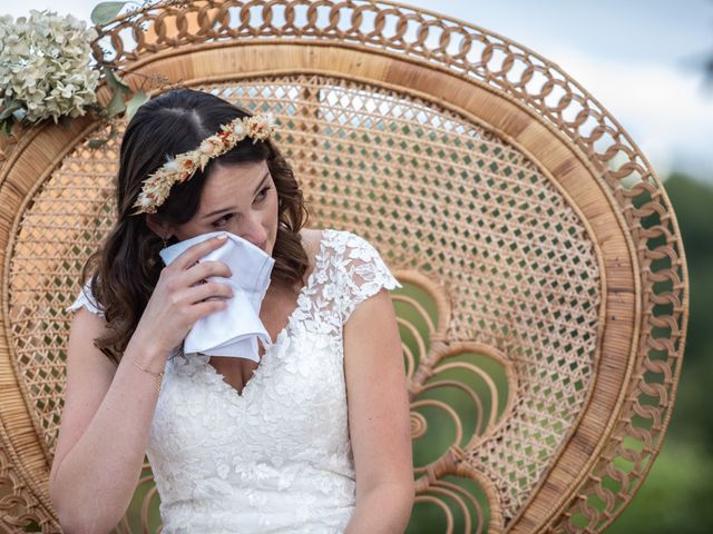 Le mariage de Romain et Jade à Saint-Front-de-Pradoux, Dordogne 13