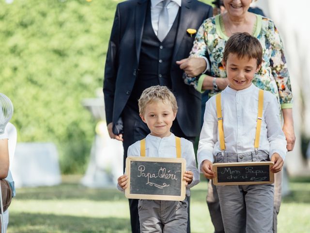 Le mariage de Olivier et Marie-Cécile à Saint-Germain-des-Prés, Tarn 59