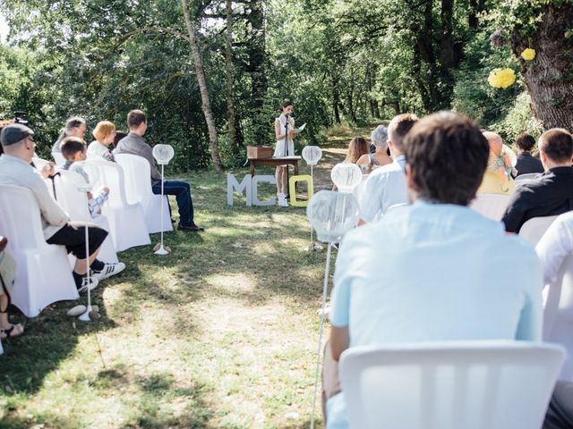 Le mariage de Olivier et Marie-Cécile à Saint-Germain-des-Prés, Tarn 71