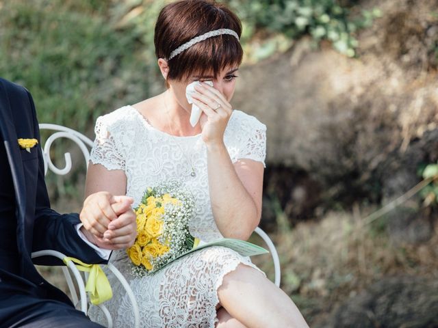 Le mariage de Olivier et Marie-Cécile à Saint-Germain-des-Prés, Tarn 74