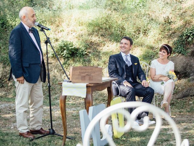 Le mariage de Olivier et Marie-Cécile à Saint-Germain-des-Prés, Tarn 82